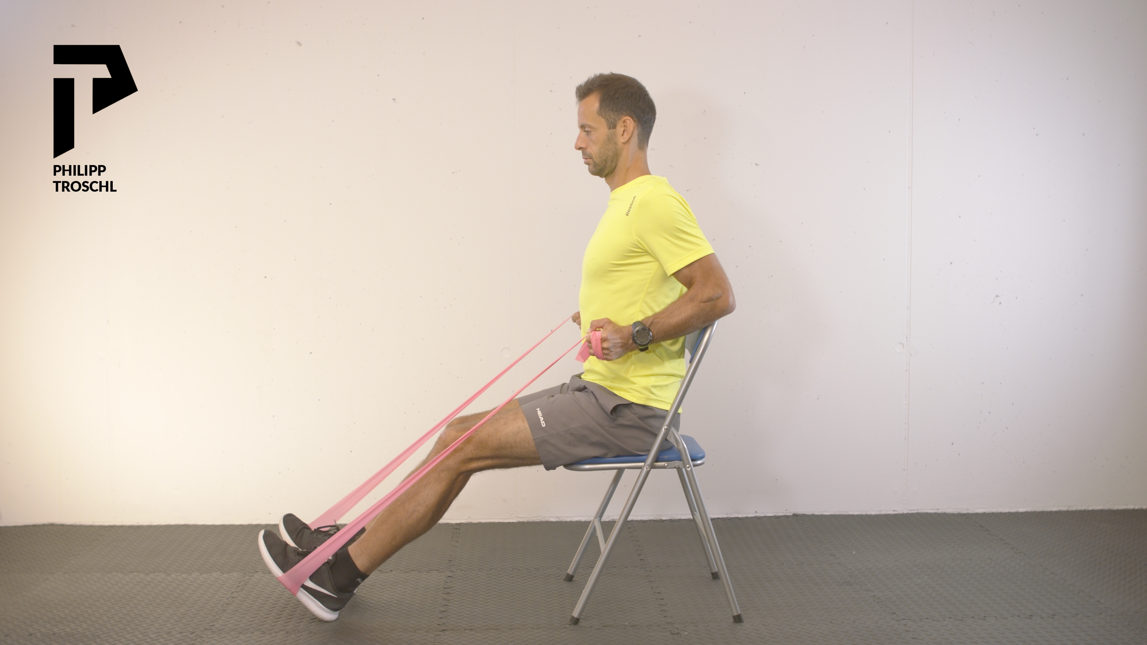 Übungen mit dem Theraband